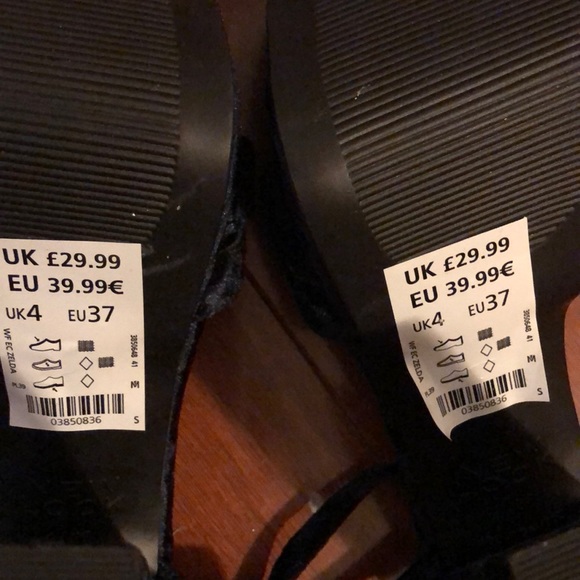 New Look Chunky velvet platforms - Picture 5 of 6